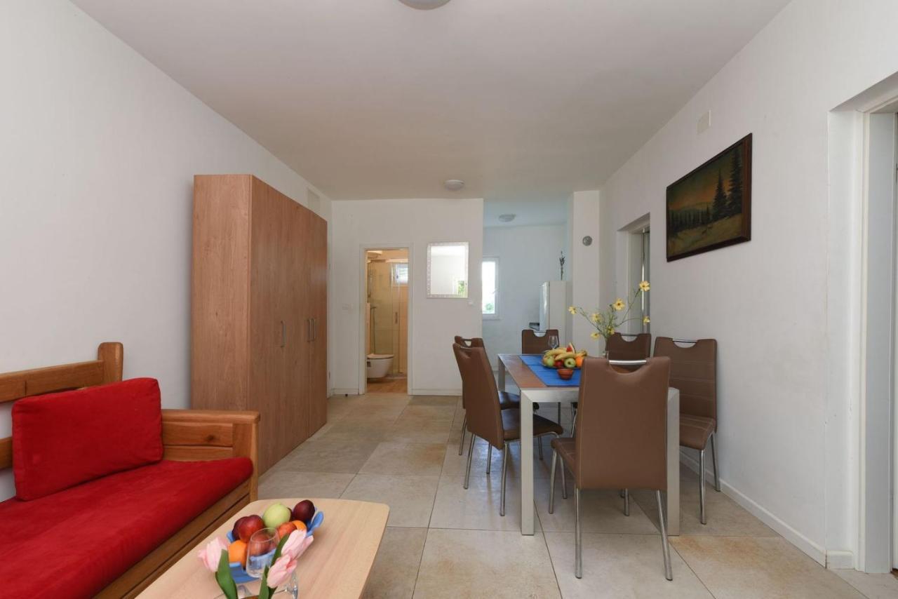 Apartments Bibinje By The Beach Exterior foto