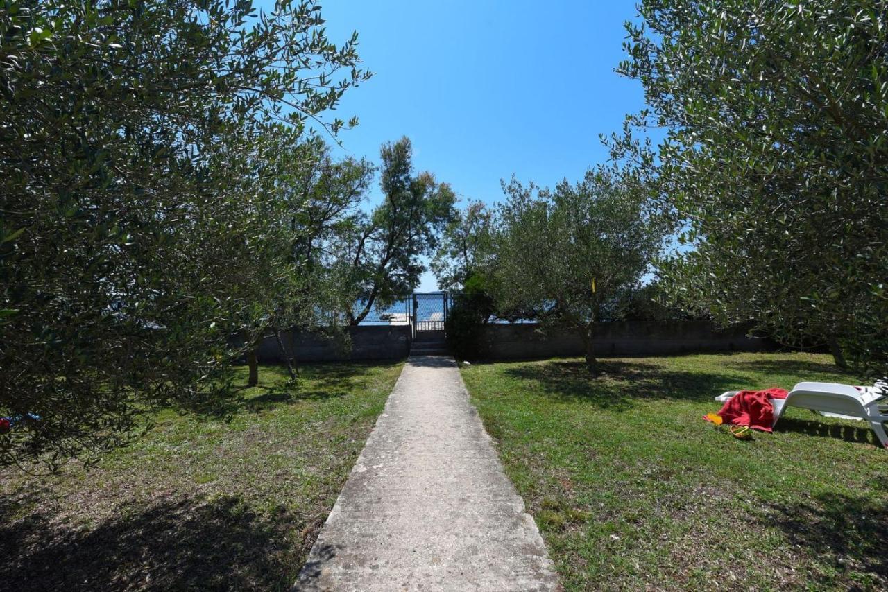 Apartments Bibinje By The Beach Exterior foto